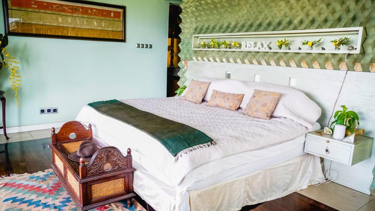 Ruth'S Bed & Breakfast Lembang Extérieur photo