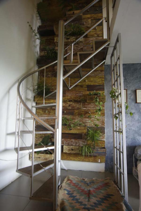 Ruth'S Bed & Breakfast Lembang Extérieur photo